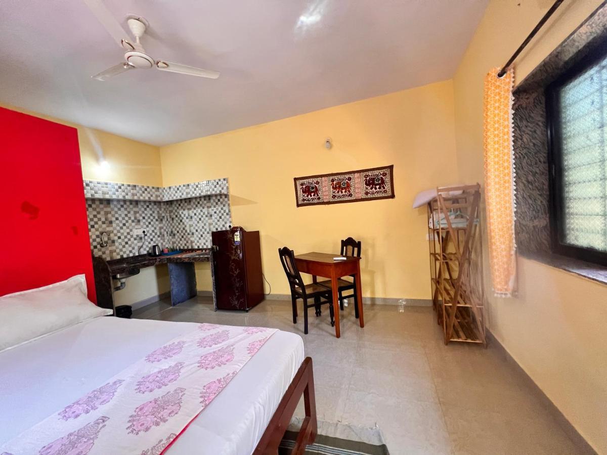 Kyel Villa Guest House Арамбол Екстер'єр фото