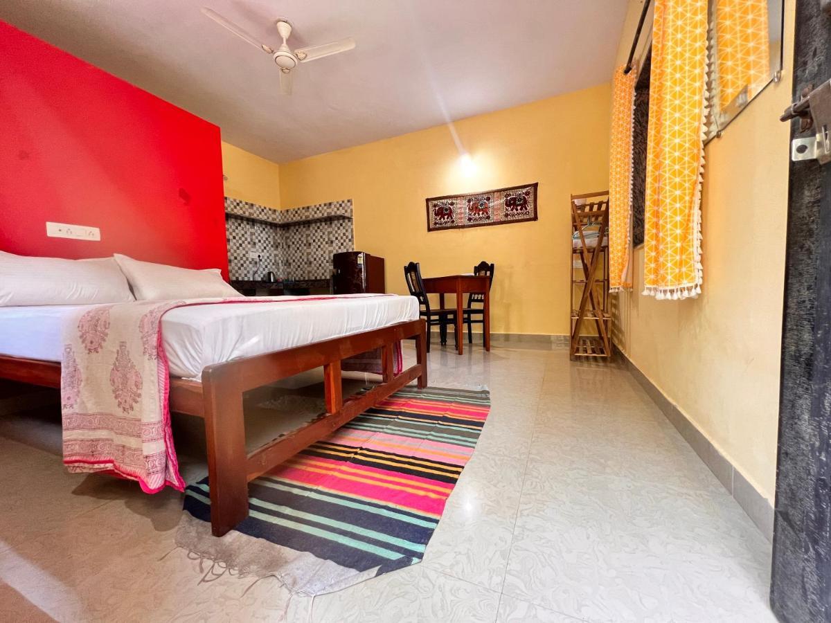 Kyel Villa Guest House Арамбол Екстер'єр фото